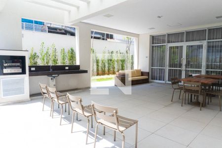 Apartamento à venda com 131m², 3 quartos e 3 vagas Apartamento à venda com 131m², 3 quartos e 3 vagasÁrea comum - Churrasqueira