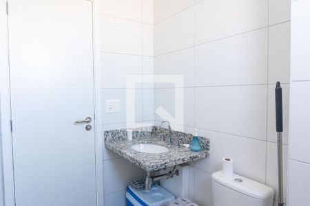 Apartamento à venda com 131m², 3 quartos e 3 vagas Apartamento à venda com 131m², 3 quartos e 3 vagasBanheiro da Suíte 3