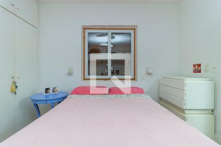 Casa à venda com 350m², 4 quartos e 3 vagasSuíte 3