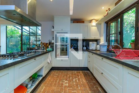 Casa à venda com 350m², 4 quartos e 3 vagasCozinha