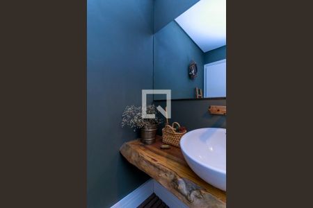 Casa à venda com 350m², 4 quartos e 3 vagasLavabo