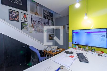 Casa à venda com 350m², 4 quartos e 3 vagasEscritório