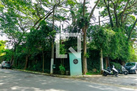 Casa à venda com 350m², 4 quartos e 3 vagasFachada