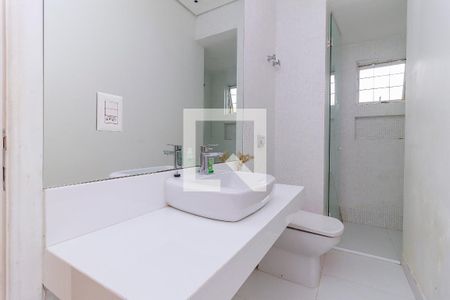 Casa à venda com 350m², 4 quartos e 3 vagasBanheiro da Suíte 2