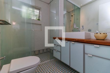 Casa à venda com 350m², 4 quartos e 3 vagasBanheiro da Suíte 3