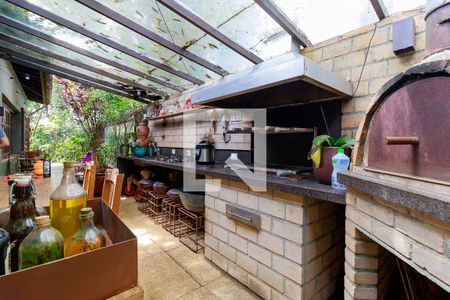 Casa à venda com 350m², 4 quartos e 3 vagasÁrea Externa