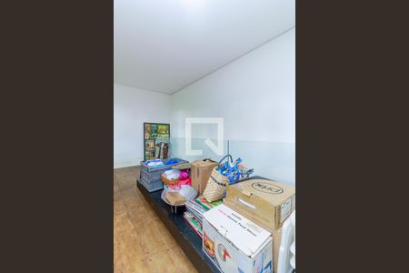 Casa à venda com 350m², 4 quartos e 3 vagasEscritório 2