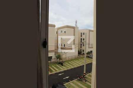 Vista da Sala de apartamento para alugar com 2 quartos, 40m² em São Jorge, Uberlândia