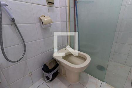Apartamento para alugar com 40m², 1 quarto e 1 vaga Apartamento para alugar com 40m², 1 quarto e 1 vagaDetalhe do banheiro