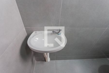 Apartamento à venda com 44m², 2 quartos e sem vagaBanheiro