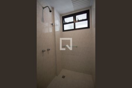Apartamento para alugar com 203m², 4 quartos e 1 vaga Apartamento para alugar com 203m², 4 quartos e 1 vagaBanheiro da Suíte 3