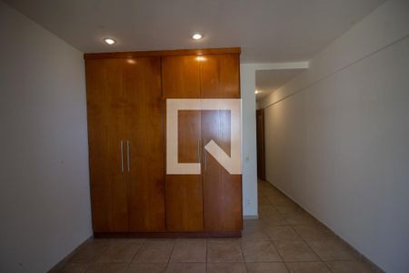 Apartamento para alugar com 203m², 4 quartos e 1 vaga Apartamento para alugar com 203m², 4 quartos e 1 vagaSuíte 1