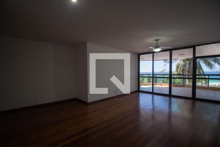 Sala de apartamento para alugar com 4 quartos, 203m² em Recreio dos Bandeirantes, Rio de Janeiro