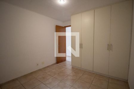 Apartamento para alugar com 203m², 4 quartos e 1 vaga Apartamento para alugar com 203m², 4 quartos e 1 vagaSuíte 2
