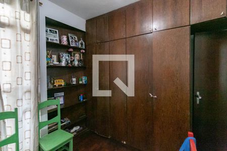 Quarto 1 de apartamento para alugar com 3 quartos, 155m² em Santa Lúcia, Belo Horizonte