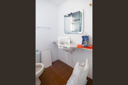 Banheiro Social de apartamento para alugar com 2 quartos, 60m² em Nova Piraju, São Paulo