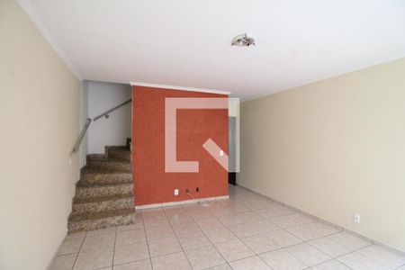 Sala   de casa de condomínio para alugar com 3 quartos, 155m² em Vila Lais, São Paulo
