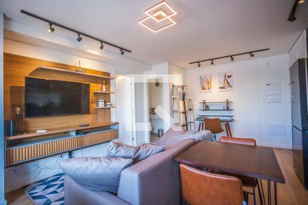 Sala / Cozinha de apartamento para alugar com 1 quarto, 49m² em Mirandópolis, São Paulo