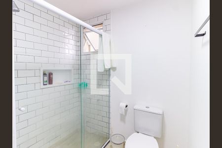 Apartamento à venda com 69m², 3 quartos e 1 vaga Apartamento à venda com 69m², 3 quartos e 1 vagaBanheiro da Suíte