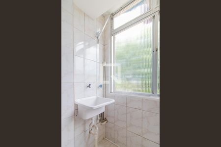 Apartamento para alugar com 49m², 2 quartos e 1 vaga Apartamento para alugar com 49m², 2 quartos e 1 vagaCozinha e Área de Serviço
