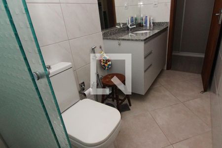 Casa à venda com 254m², 4 quartos e 6 vagasBanheiro 1