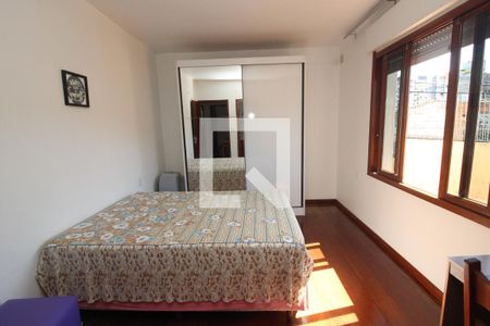 Casa à venda com 254m², 4 quartos e 6 vagasQuarto Suíte