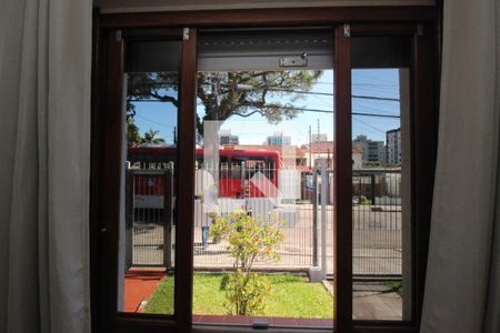 Casa à venda com 254m², 4 quartos e 6 vagasVista do quarto 2