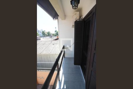 Casa à venda com 254m², 4 quartos e 6 vagasSacada do Quarto 3