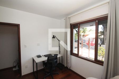 Casa à venda com 254m², 4 quartos e 6 vagasQuarto 2