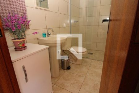 Casa à venda com 254m², 4 quartos e 6 vagasBanheiro 3