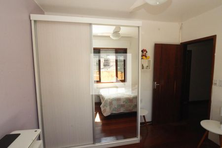 Casa à venda com 254m², 4 quartos e 6 vagasQuarto 1