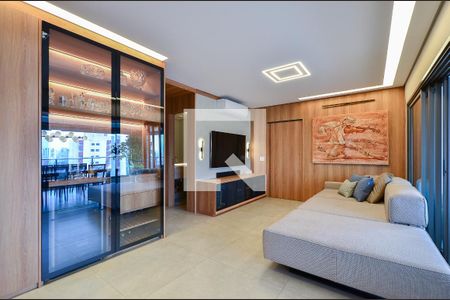 Sala de apartamento à venda com 3 quartos, 131m² em Mirandópolis, São Paulo