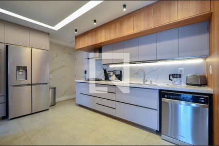 Apartamento à venda com 131m², 3 quartos e 3 vagasCozinha