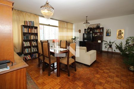 Apartamento à venda com 138m², 3 quartos e 1 vagaSala