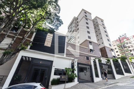 Apartamento para alugar com 120m², 2 quartos e 2 vagas Apartamento para alugar com 120m², 2 quartos e 2 vagasFachada