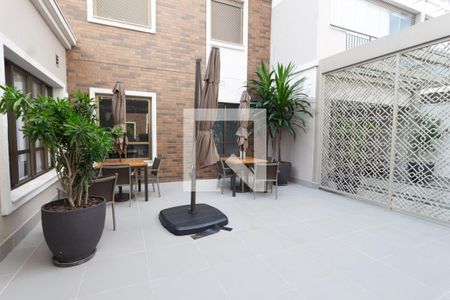 Apartamento para alugar com 120m², 2 quartos e 2 vagas Apartamento para alugar com 120m², 2 quartos e 2 vagasÁrea comum