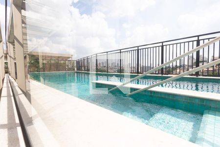 Apartamento para alugar com 120m², 2 quartos e 2 vagas Apartamento para alugar com 120m², 2 quartos e 2 vagasPiscina