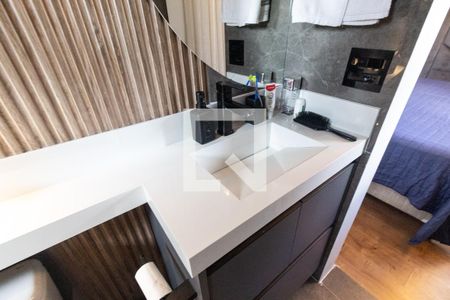 Apartamento para alugar com 120m², 2 quartos e 2 vagas Apartamento para alugar com 120m², 2 quartos e 2 vagasSuíte