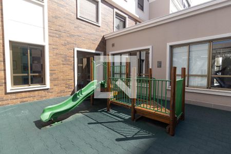 Apartamento para alugar com 120m², 2 quartos e 2 vagas Apartamento para alugar com 120m², 2 quartos e 2 vagasPlayground