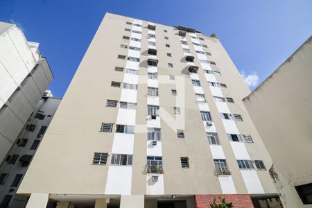 Apartamento para alugar com 60m², 2 quartos e sem vaga Apartamento para alugar com 60m², 2 quartos e sem vagaFachada
