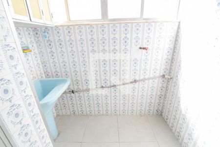 Apartamento para alugar com 60m², 2 quartos e sem vaga Apartamento para alugar com 60m², 2 quartos e sem vagaÁrea de Serviço