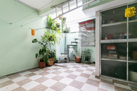 Casa à venda com 140m², 3 quartos e sem vaga Casa à venda com 140m², 3 quartos e sem vagaárea de Serviço