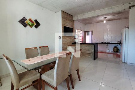 Sala de casa à venda com 3 quartos, 350m² em Sapucaias Iii, Contagem