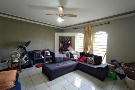 Sala de casa à venda com 3 quartos, 160m² em Parque Residencial Vila União, Campinas