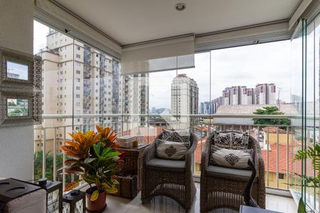 Sacada de apartamento à venda com 2 quartos, 63m² em Água Branca, São Paulo