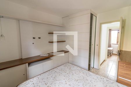 Quarto 1 de casa de condomínio para alugar com 2 quartos, 65m² em Vila Nova, Porto Alegre