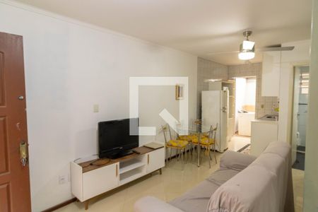 Sala de casa de condomínio para alugar com 2 quartos, 65m² em Vila Nova, Porto Alegre