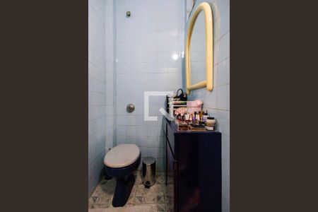 Banheiro de apartamento à venda com 1 quarto, 51m² em Pinheiros, São Paulo