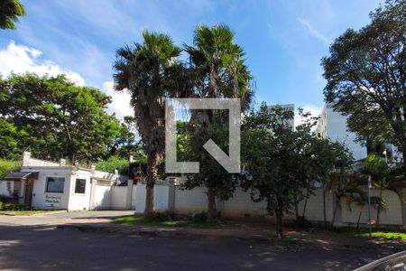 Apartamento à venda com 46m², 2 quartos e 1 vagaFachada e portaria