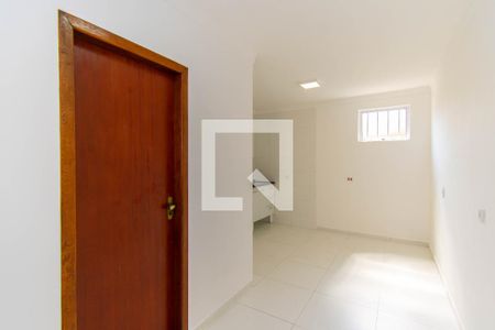 Casa para alugar com 80m², 2 quartos e 2 vagas Casa para alugar com 80m², 2 quartos e 2 vagasCozinha
